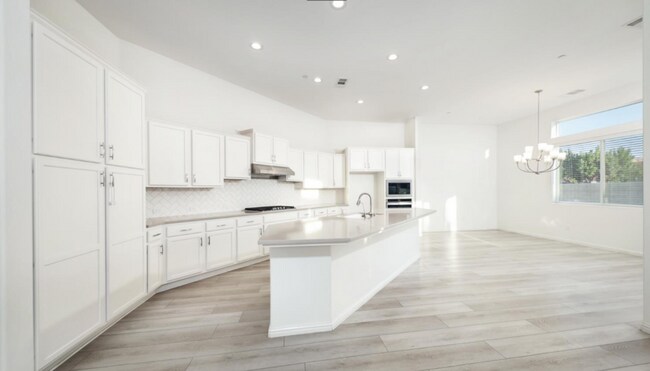 Building Photo - 14317 Pemberley Passage Ave
