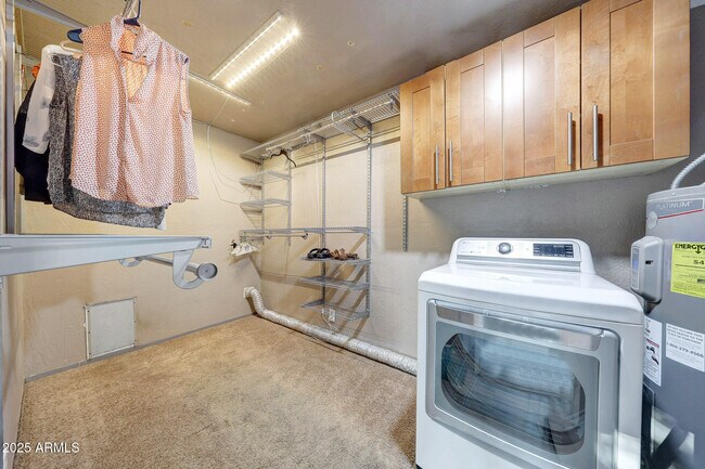 Building Photo - 3526 N 85th St