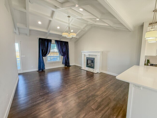 Building Photo - Midland Houses