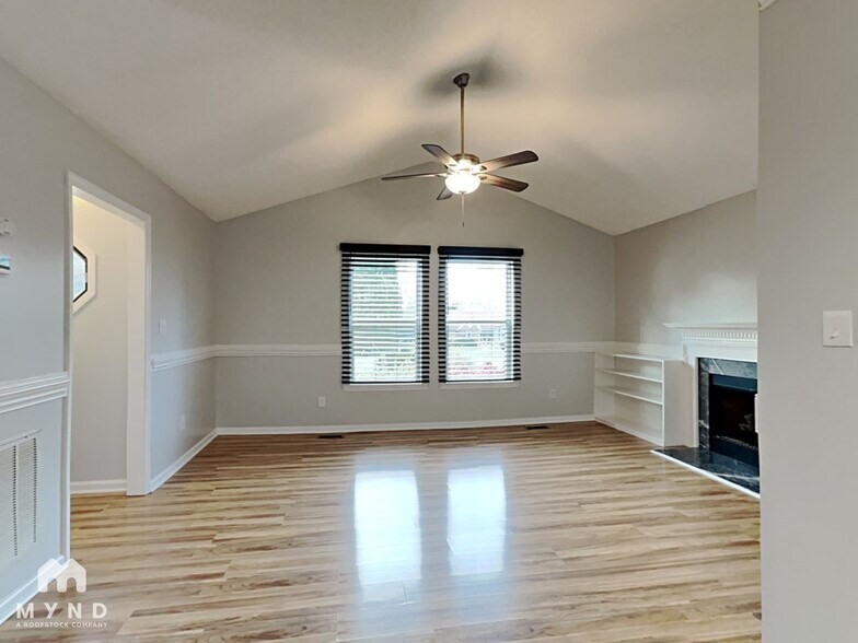 Building Photo - 1112 New Castle Ct