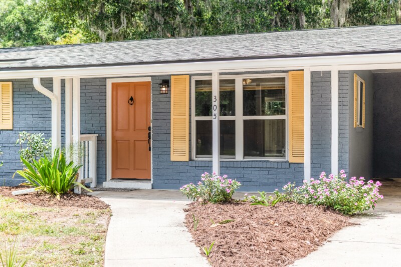 Building Photo - 305 Martin Rd