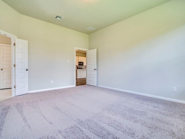 Building Photo - 270 Rimrock Ct
