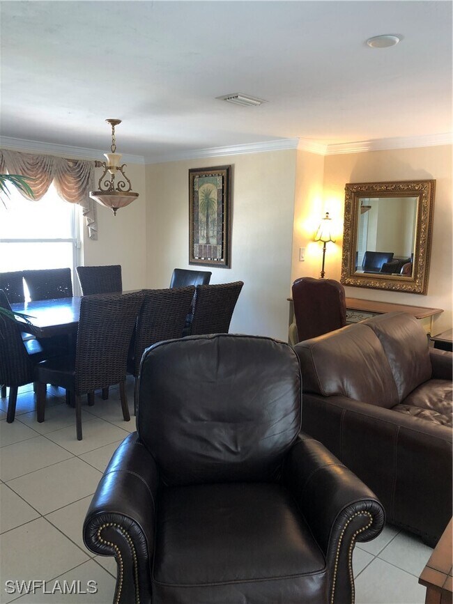 Building Photo - 550 Forest Hills Blvd