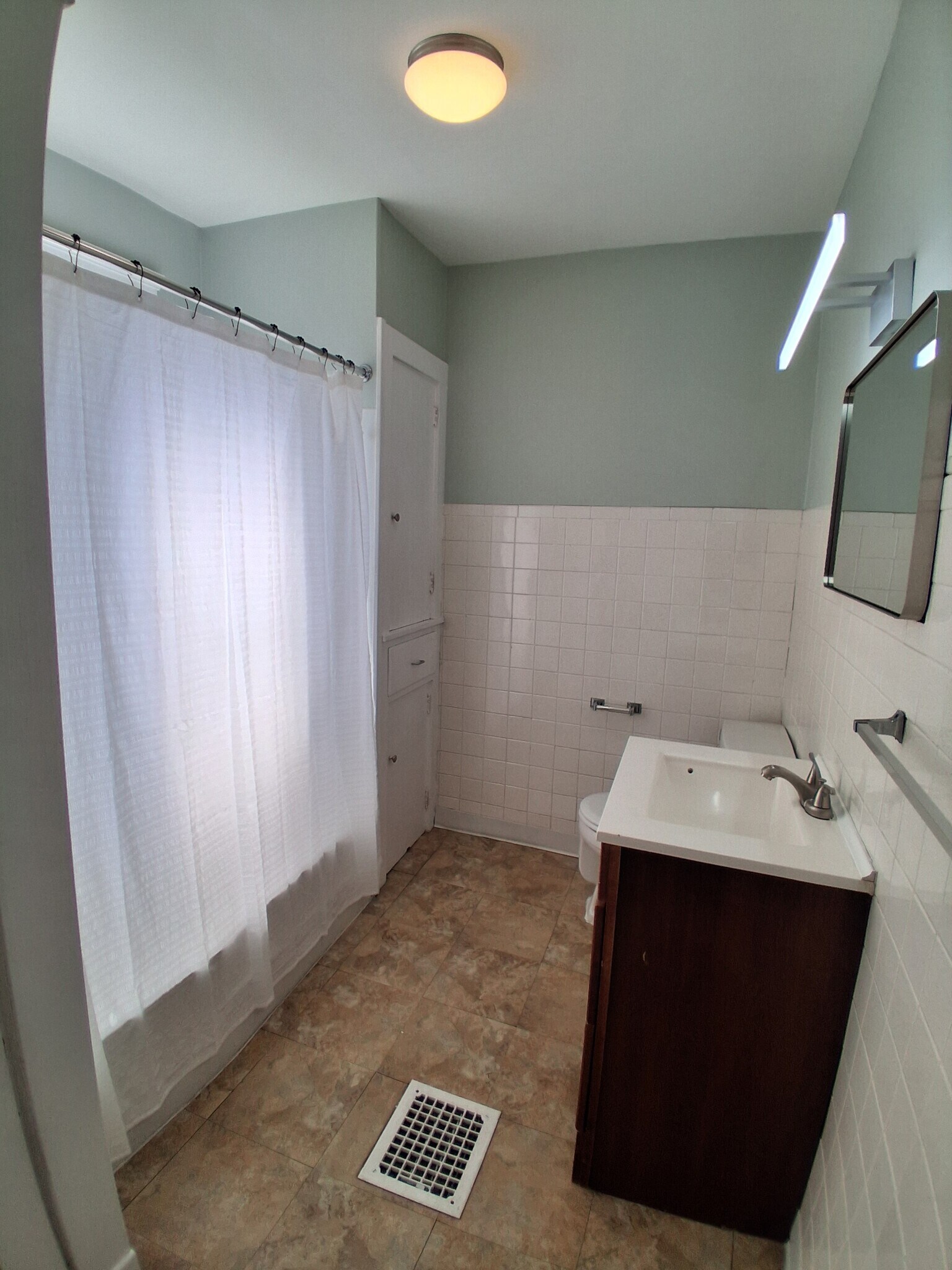 Bathroom, Level 2 - 245 E Ford Ave