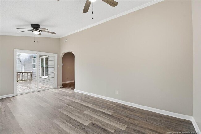 Building Photo - 6813 Foxton Ct