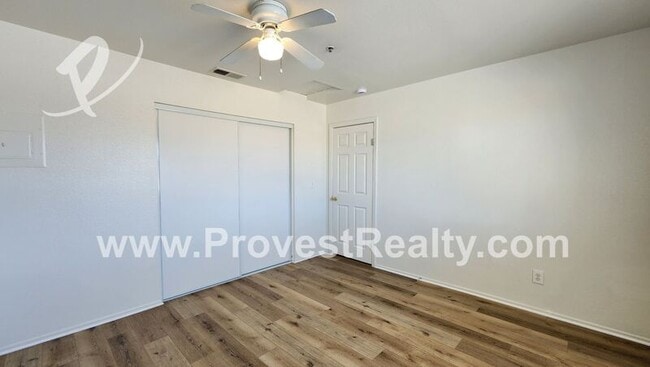 Building Photo - 16687 Zenda St