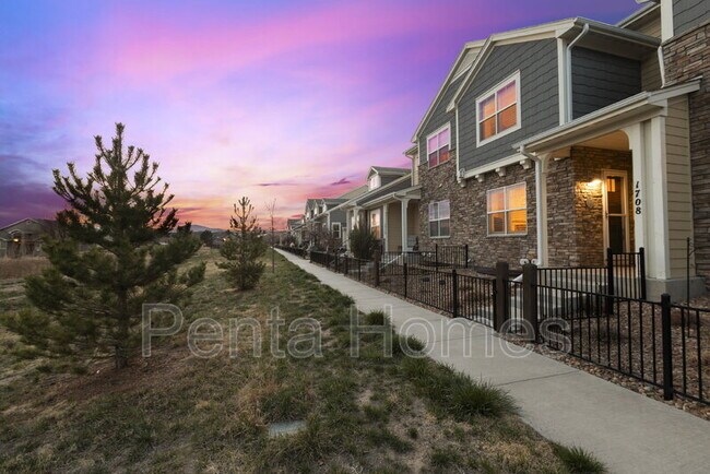 Building Photo - 1708 W 50th St