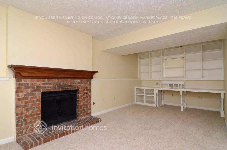 Building Photo - 1060 Heatherwood Ct
