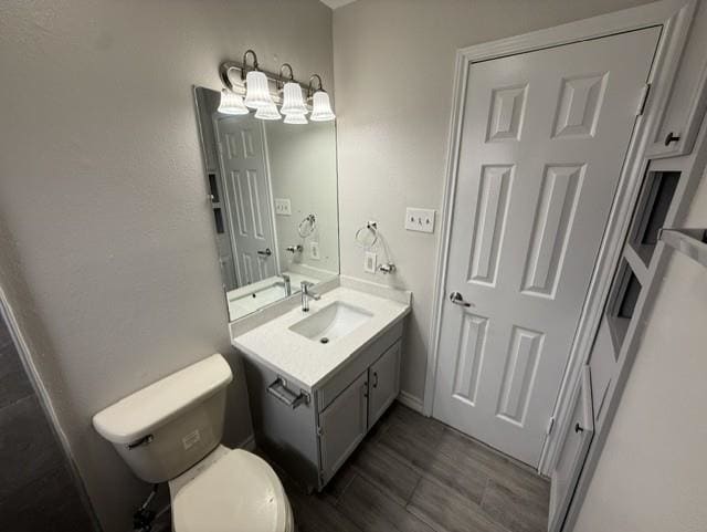 Building Photo - 1208 N Oakmont Loop