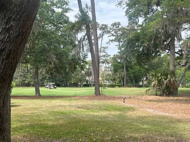 Building Photo - Briarwood Villa - One Level, Golf View