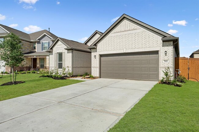 Building Photo - 7611 Royal Oasis Ln