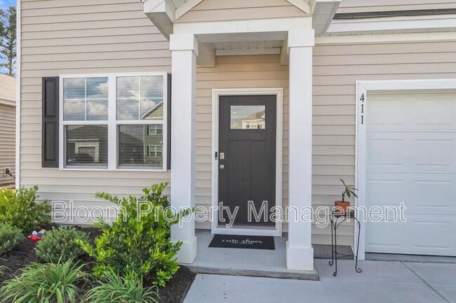 Building Photo - 411 Broad Elm Wy
