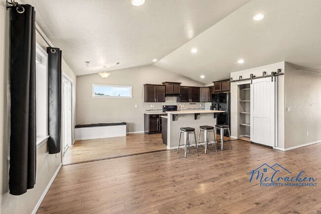 Building Photo - 3451 Durst St