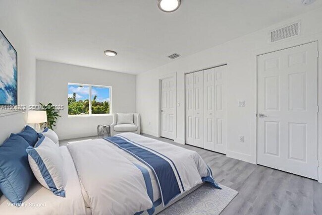 Building Photo - 16315 SW 107th Ave