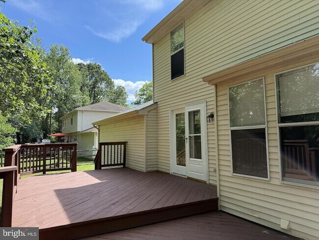 Building Photo - 14931 Windmill Terrace
