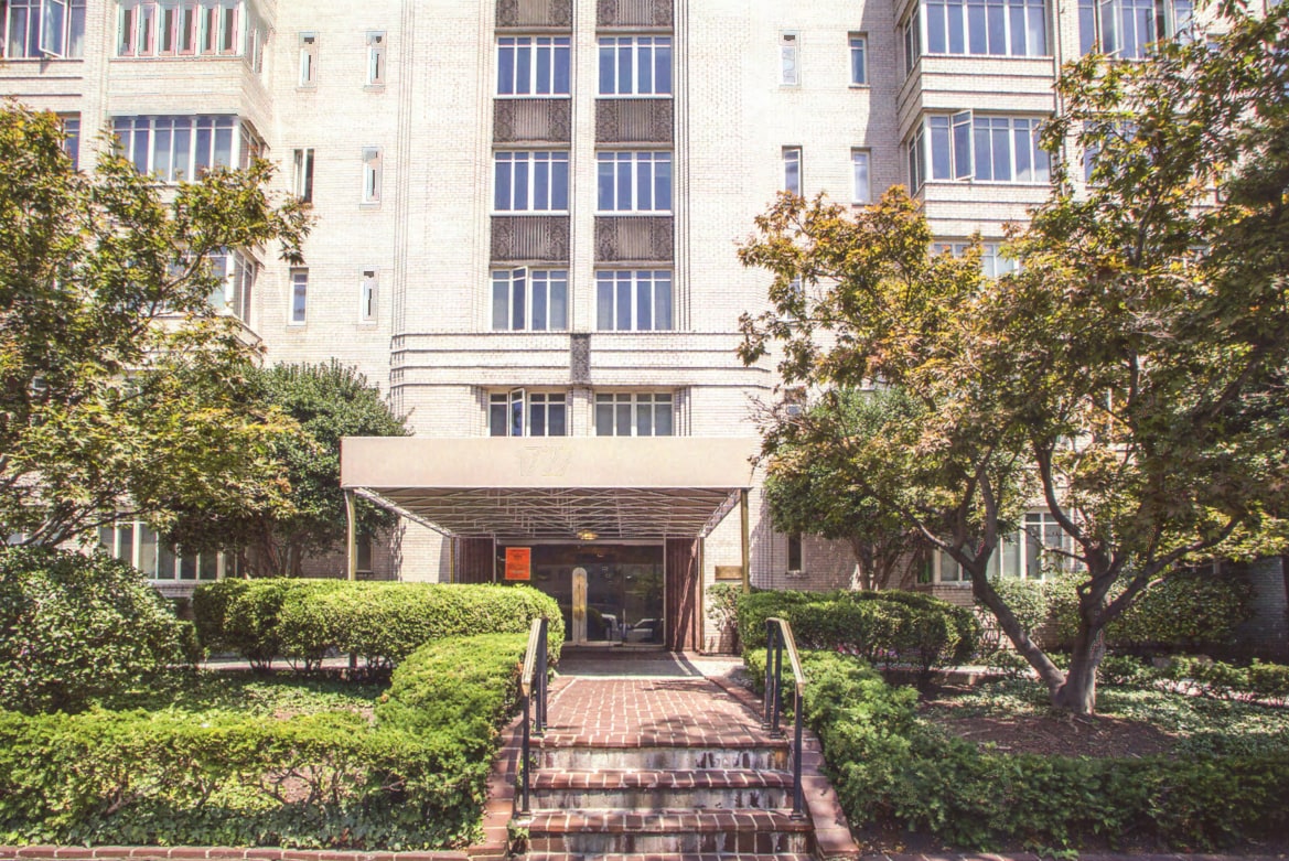 Building Entrance - 1727 Massachusetts Ave NW