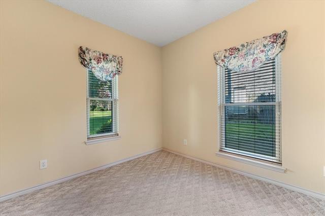 Building Photo - 6752 MacIntosh Dr
