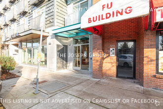 Building Photo - Spacious 2 bed/2 bath in U-District