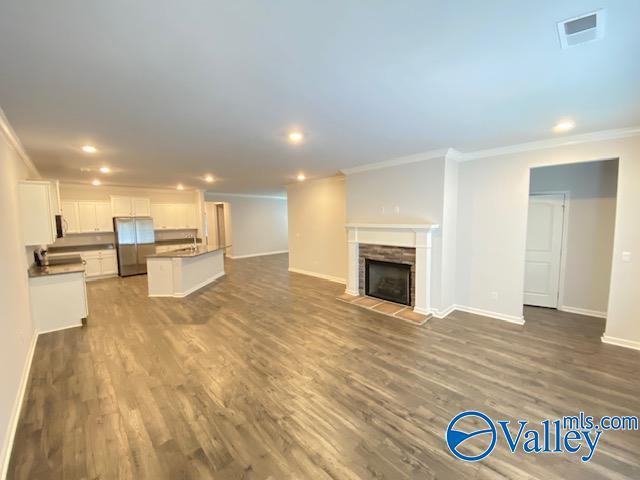 Building Photo - 509 E River Landing Blvd