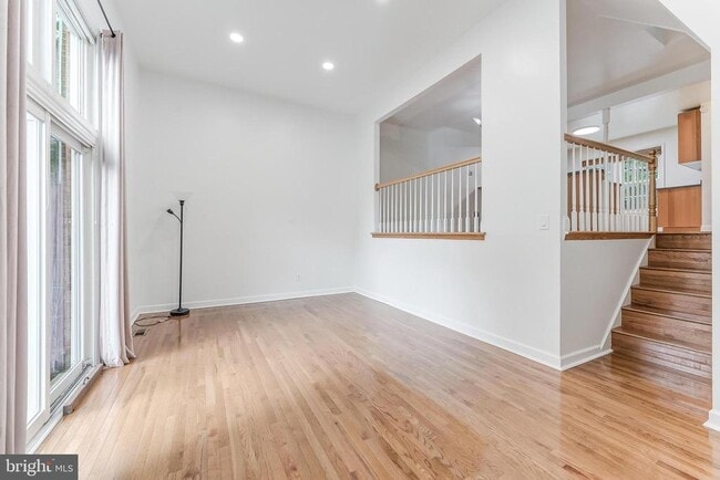 Building Photo - 2331 Harleyford Ct