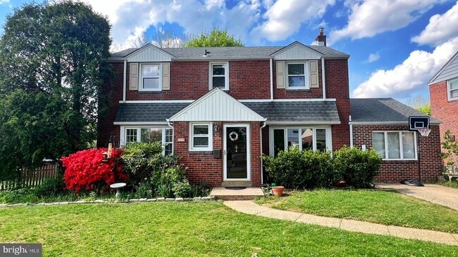Primary Photo - 1643 Mt Pleasant Rd