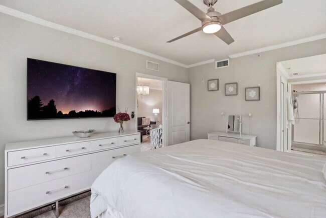 Building Photo - 7831 Regal Heron Cir