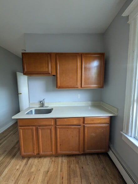 Building Photo - 151 Wilkinson Ave