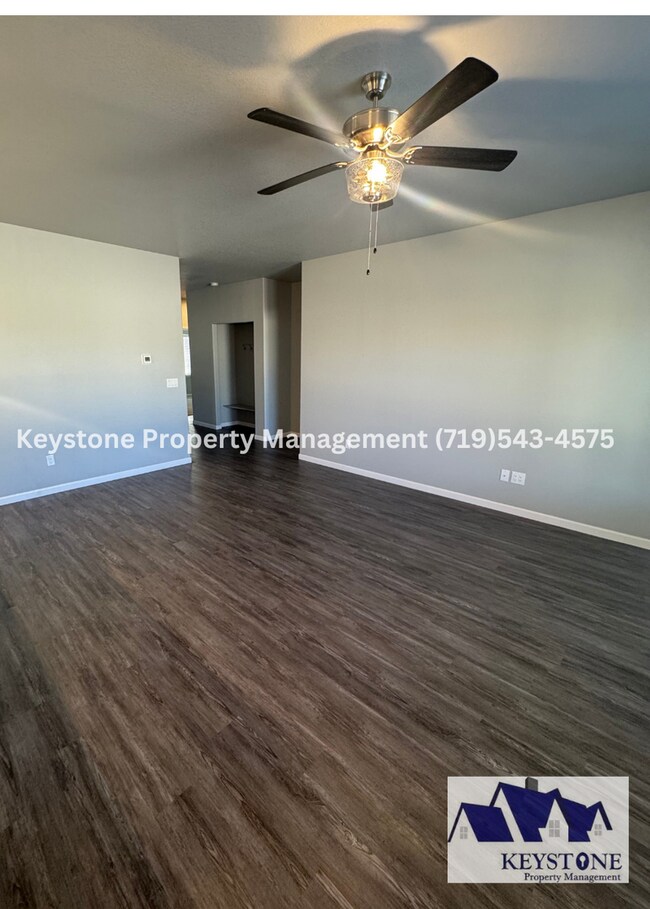 Building Photo - Gated Community - One Level Living  2 Bedr...