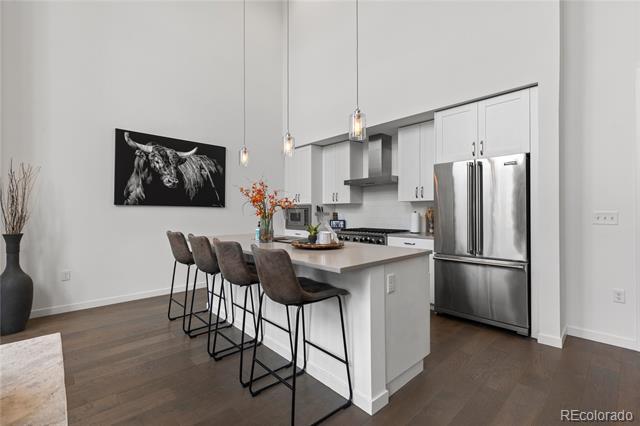 Building Photo - 1735 Central St