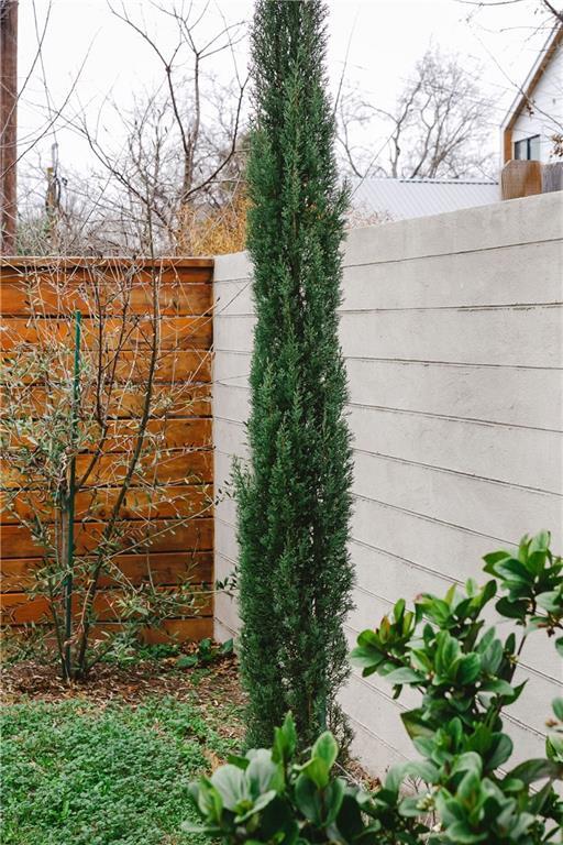 Building Photo - 304 Nelray Blvd