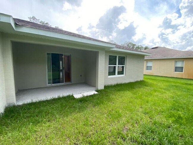 Building Photo - 27 Pony Ln