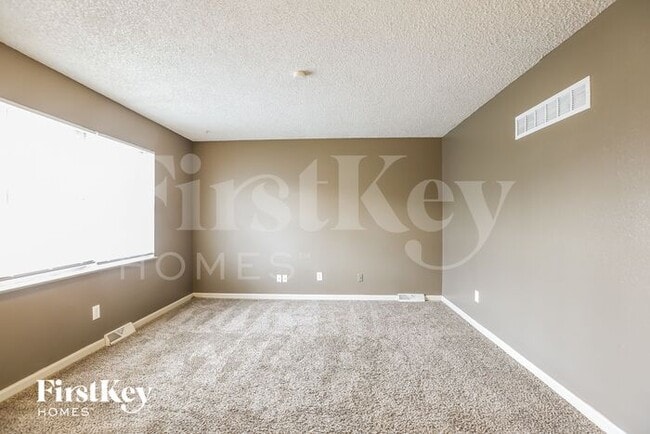 Building Photo - 2217 SW Keystone Dr