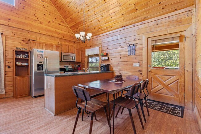 Building Photo - 1844 Trout Way