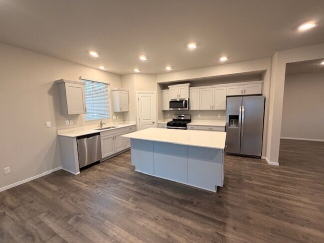 Building Photo - Brand New 2025 Home in Bakerview