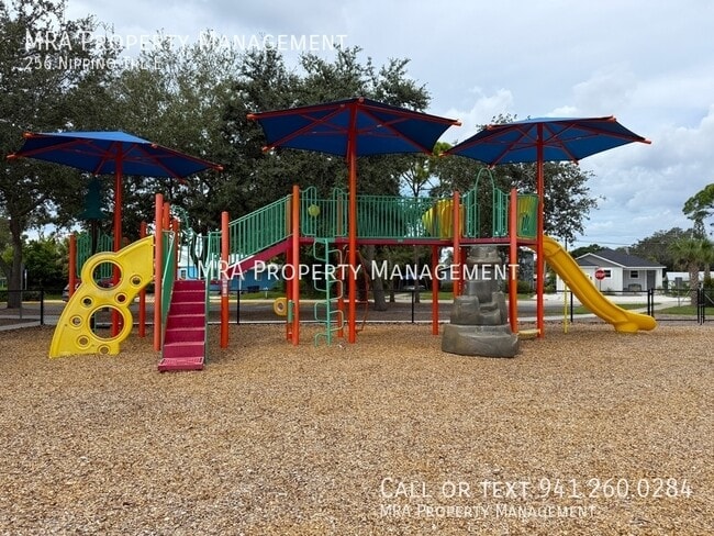 Building Photo - 256 Nippino Trail E