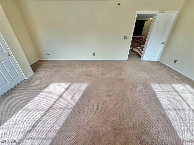 Building Photo - 8240 Tivoli Cove Dr