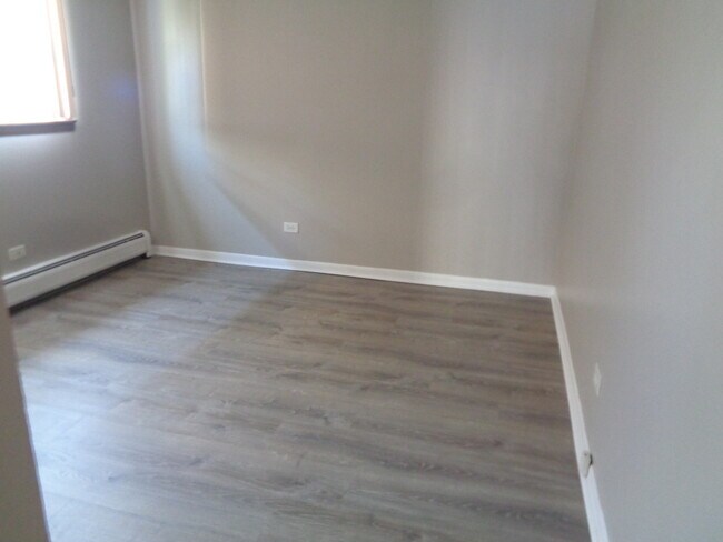 Building Photo - 8149 83rd Pl