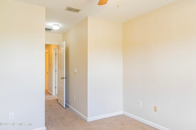 Building Photo - 4220 Plantation Oaks Blvd