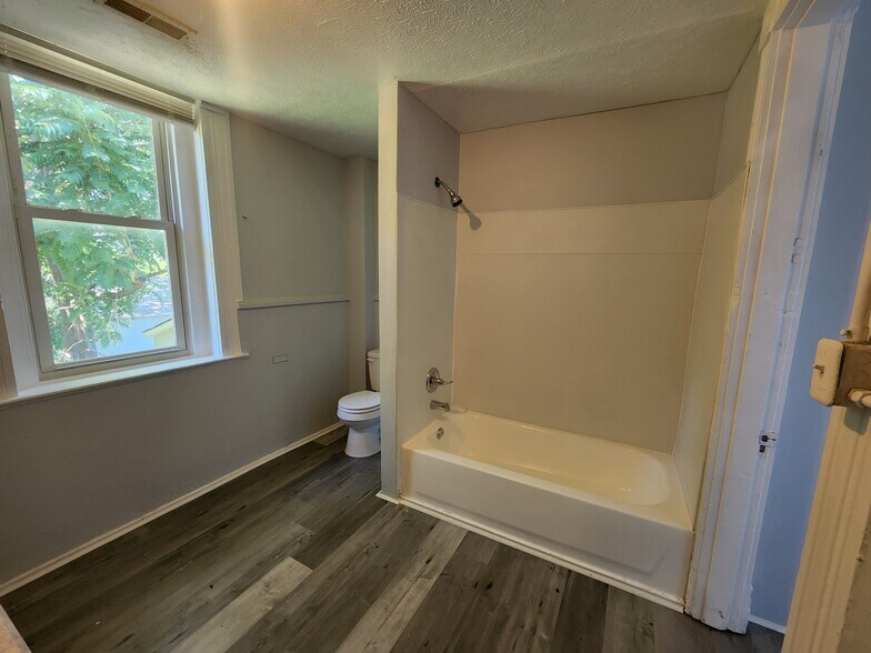 Bathroom - 1036 S 7th St