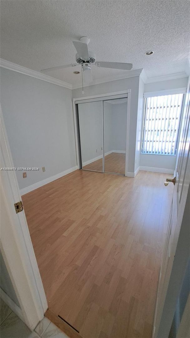 Building Photo - 5813 SW 140th Ave