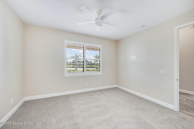 Building Photo - 3174 Addison Dr