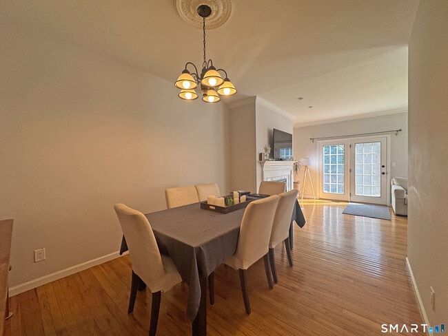 Building Photo - 28 Home Pl