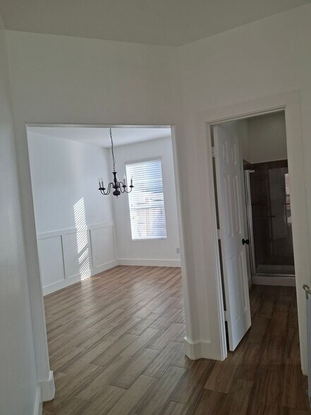 Building Photo - 8311 Caraway Lake Cir