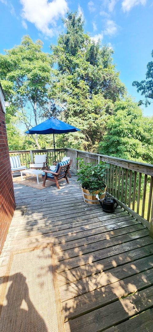 Building Photo - 3 Bed 2 Bath in Robinson, PA