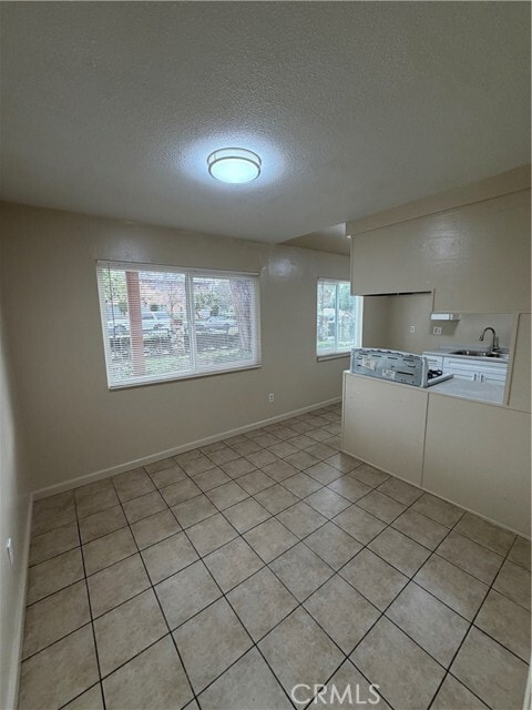 Building Photo - 4694 Bandera St