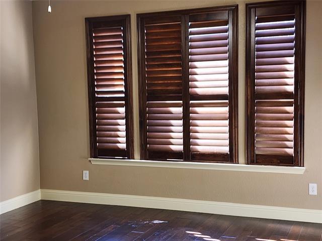 Building Photo - 10415 Mateo Trail