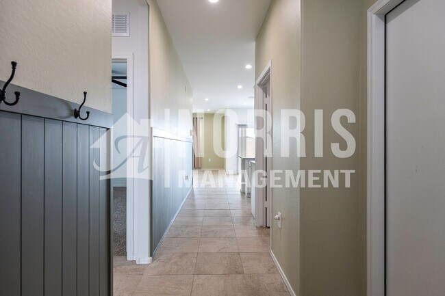 Building Photo - Beautiful Almost Brand New Home