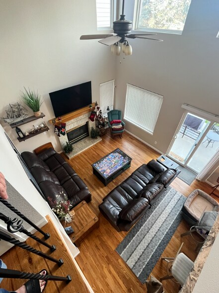 Building Photo - 3165 E 134th Cir