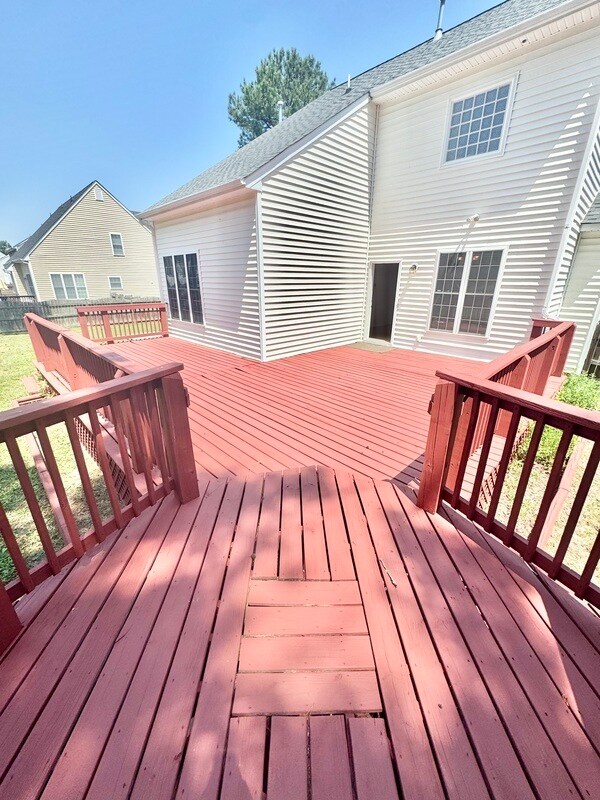 Building Photo - 3049 Danrett Ln