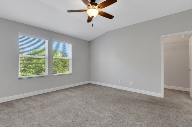 Building Photo - Beautiful Townhome for Rent